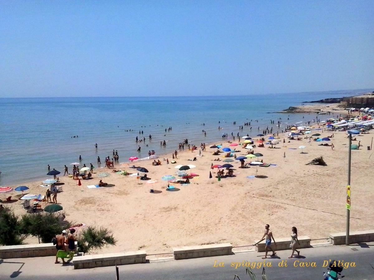 Le Terrazze Sul Mare Villa Cava dʼAliga Екстериор снимка